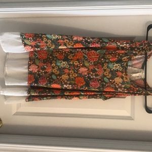 Gorgeous Matilda Jane top, size M.